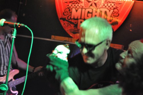 Wrzesień 2016, Bulbulators Praha, klub Buben z Fialkami 