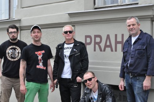 Wrzesień 2016, Bulbulators Praha, klub Buben z Fialkami