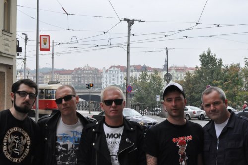 Wrzesień 2016, Bulbulators Praha, klub Buben z Fialkami 