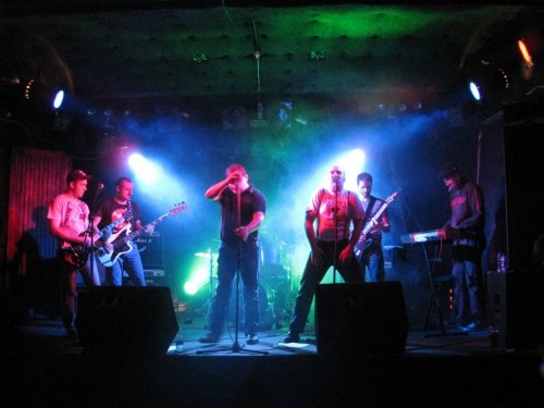 28 maja 2010, klub No Mercy, Quartier Libre, Dumbs, PDS