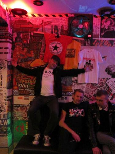 Satellites, Royal Kids, Lipsztift