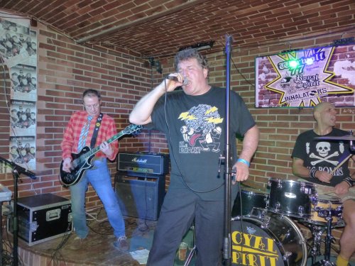 10.11.2018, Punk Larmo vol. XXII, Inhalators + Werewolf 77